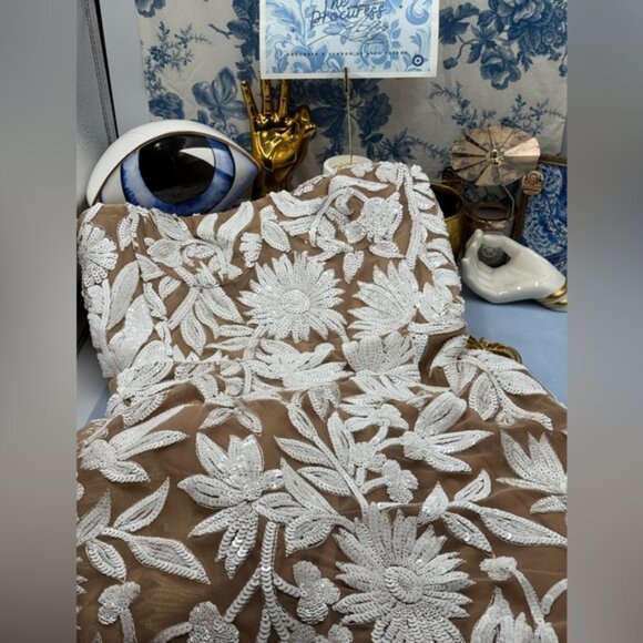 🆕 BRONX & BANCO 🧿 NWOT Dahlia Gown, White Sequin Floral Gown - Sz L US 8 - Picture 13 of 16